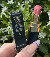 Chanel Coco FLASH Hydrating Vibrant Shine Lip ColourShade 82 LIVE 💋