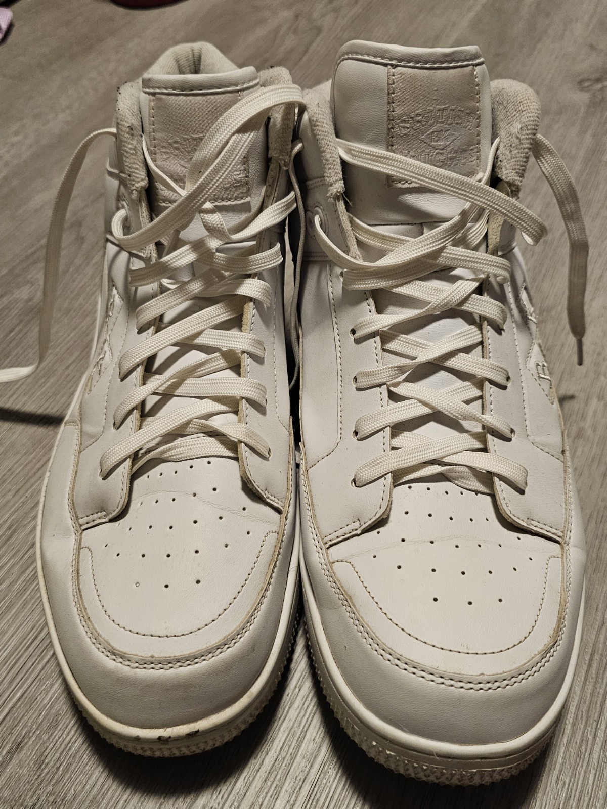 BK British Knights Mens BMEMPMV-100 White Mid Tops Athletic Shoes