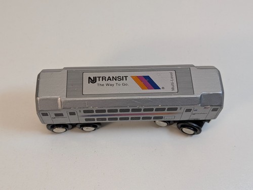 Munipals NJT mehrstufiger Nahverkehrswagen, New Jersey Transit - Bild 2 von 10