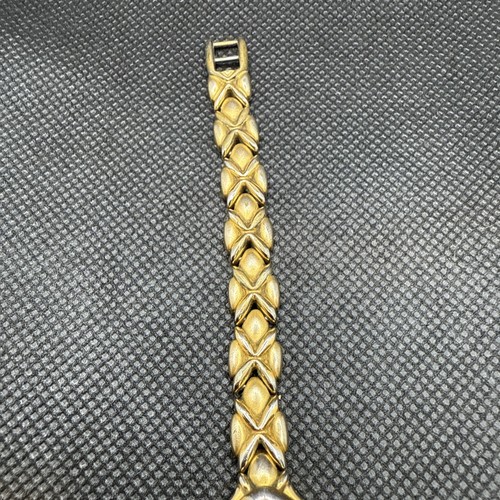 Caravelle By Bulova Women's Dress Watch Two Tone New Battery Nice Condition - Picture 2 of 9