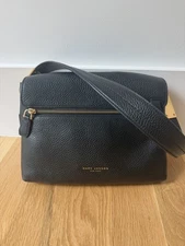 MARC JACOBS Leather black shoulder bag/ cross body bag 