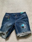 Ariya Jeans Women Denim Curvy Bermuda Shorts Jeans Size 20 (40 x 9)