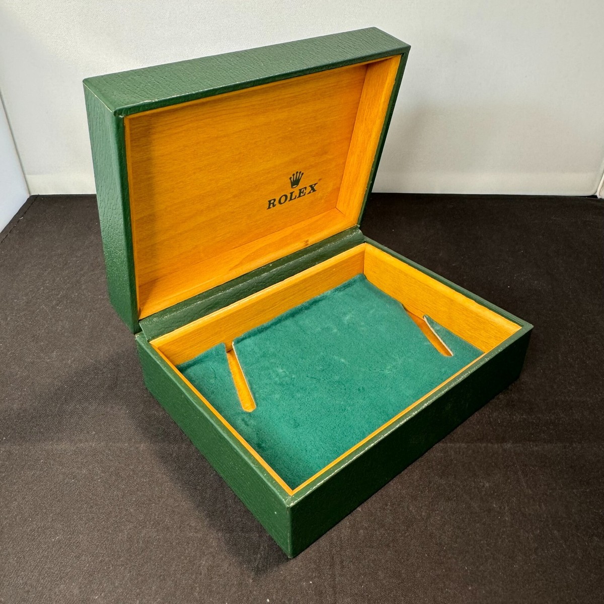 ROLEX Watch Box Case 10.00.1【No Outer Case】Strange noise 100