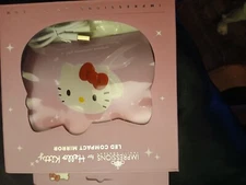 Hello Kitty - Light Up - USB-C Rechargeable Mirror 