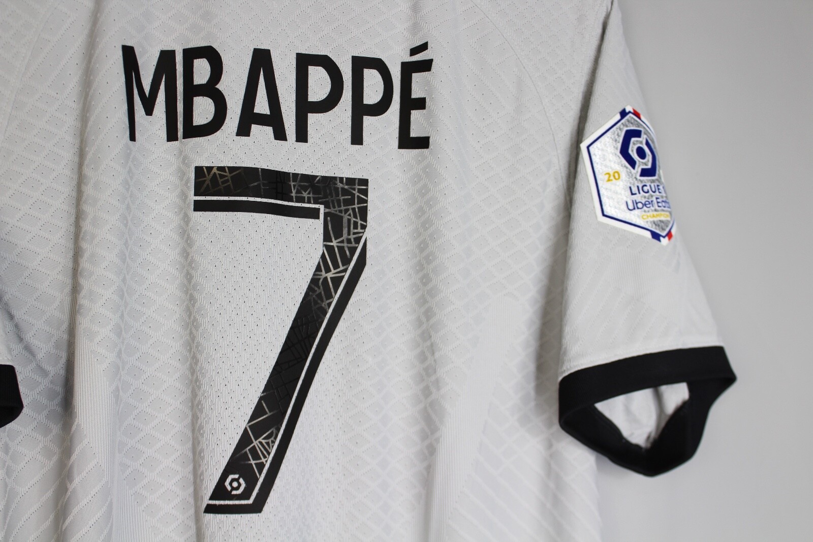 Paris Saint-Germain x Jordan Fourth Stadium Shirt 2022-23 with Mbappé 7 printing | Rebel Sport