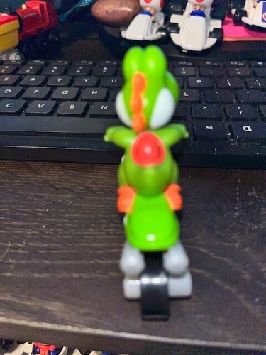 Lot(998)-Mario Kart Action Figures And Vehicles - Picture 43 of 180