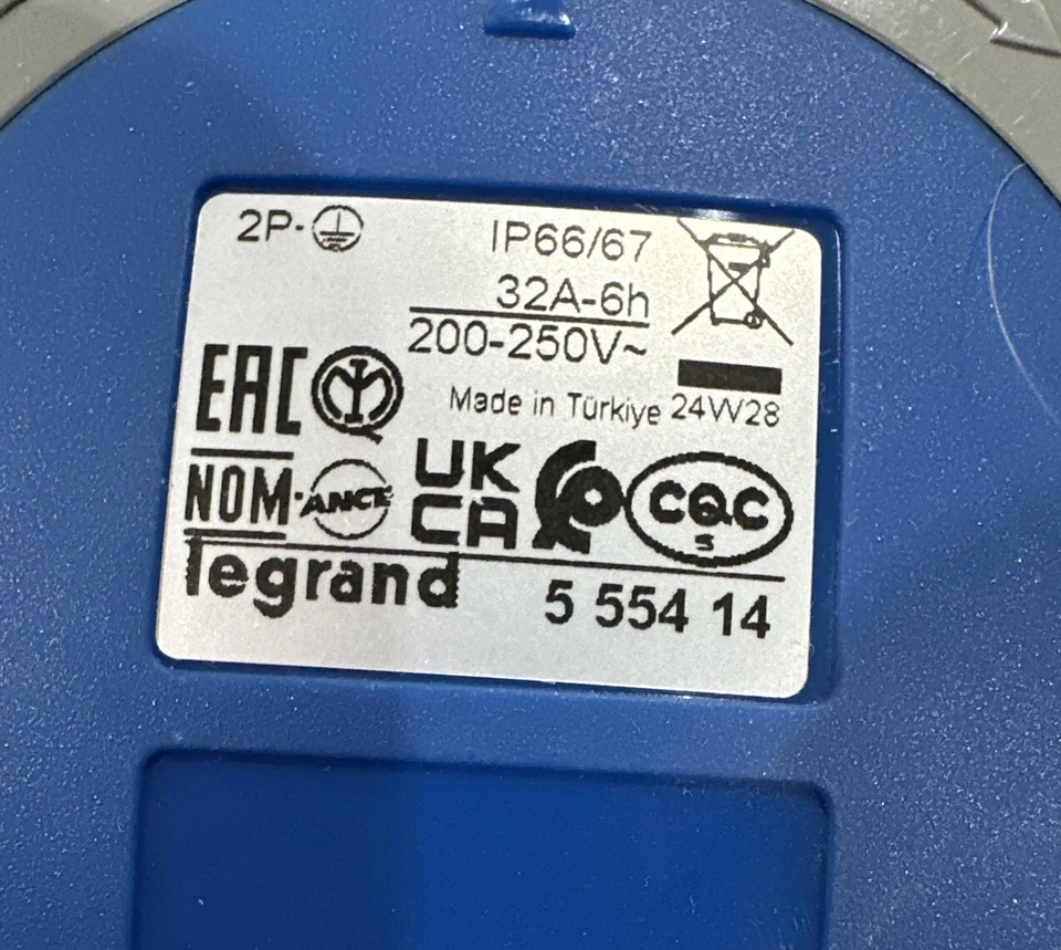 LEGRAND 55541, Straight plug Hypra, IP66/67 2P+ 32A 200-250 - Image 2 of 4