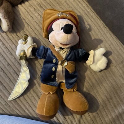 Disney Mickey Mouse Plüschtier Fluch der Karibik Captain Jack Sparrow