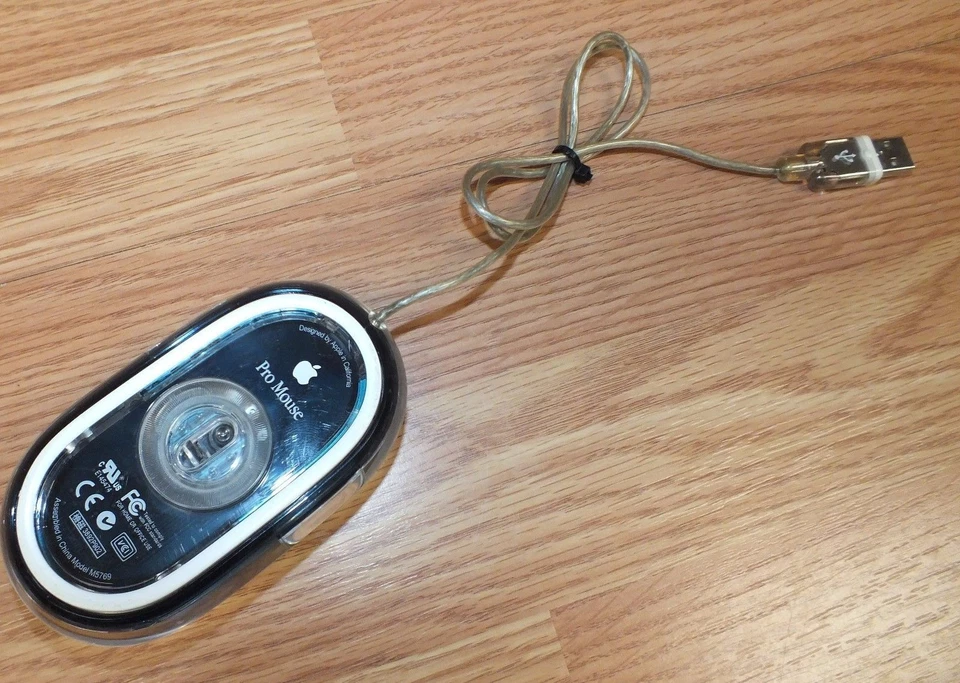 Genuine Apple (E145474) Pro Wired Computer Mouse W/ Clear Shell/Black Base *READ - Image 4 of 4