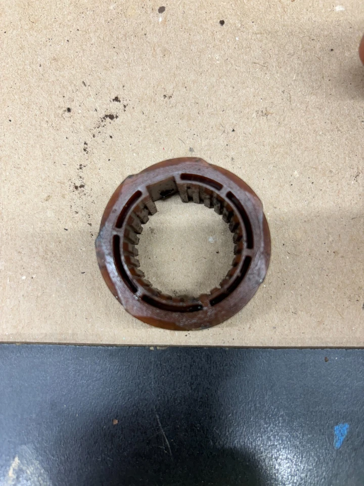 CHEVROLET CAMARO CHEVELLE MALIBU IMPALA C10 TAILSHAFT SPEEDMETER GEAR PLASTIC OE - Image 4 of 4