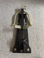 Saxophone stand foldable height adjustable