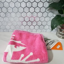 Frogger Amphibian Golf Towel Pink Breast Cancer Awareness Wet Dry Rain or Shine