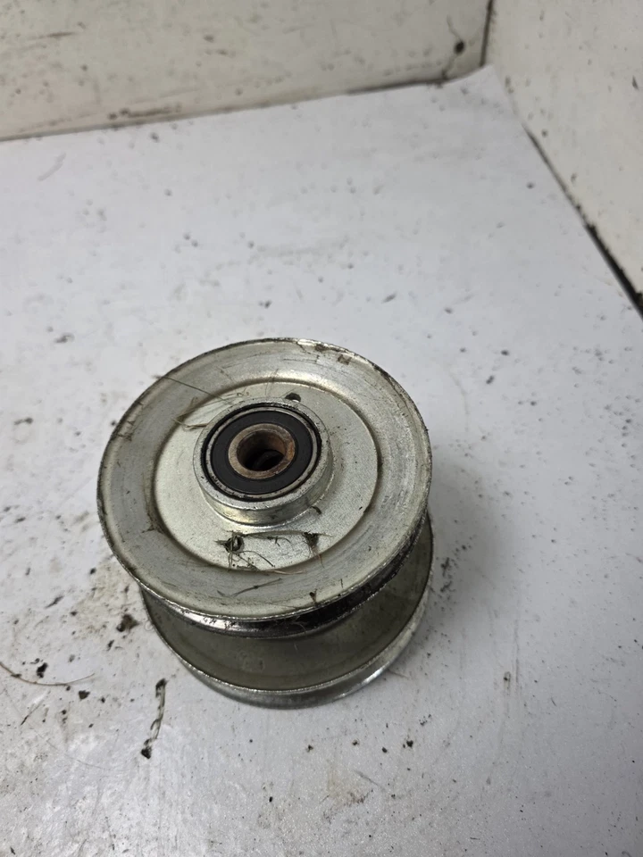 Polea doble usada para cubiertas de corte Cub Cadet 328 331 363 441 Foto 2 de 4