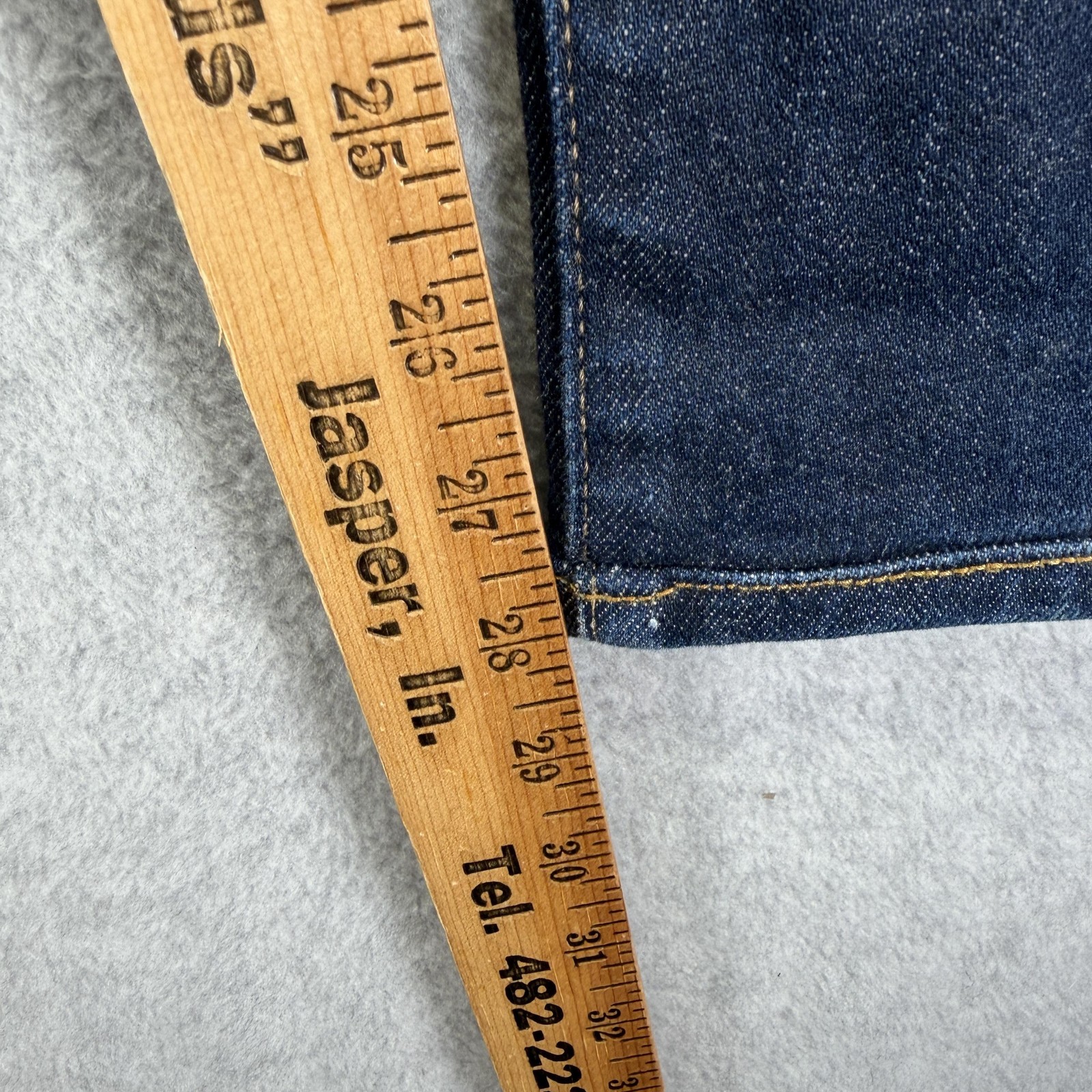 Uniqlo Jeans Mens 36x28 Indigo Selvedge Slim Mid Rise Straight Stretch Denim thumbnail 4