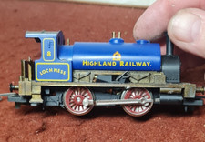 Hornby R255  Highland Railway 0-4-0ST Locomotive 8 Loch Ness Blue