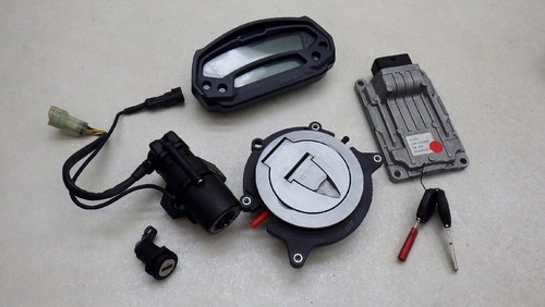 Ducati Monster 1100S Genuine Instrument Cluster ECU Ignition Key Lock Set USED