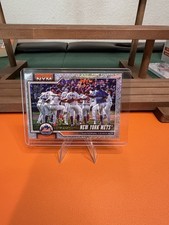 2025 Topps Series 2 - New York Mets #553 Holofoil