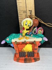 Looney Tunes Tweety Bird Sylvester Christmas Ornaments 1996 set Of 3 Retired
