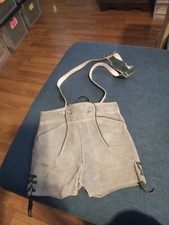 Small Vintage German Lederhosen Suede Shorts 22  Waist