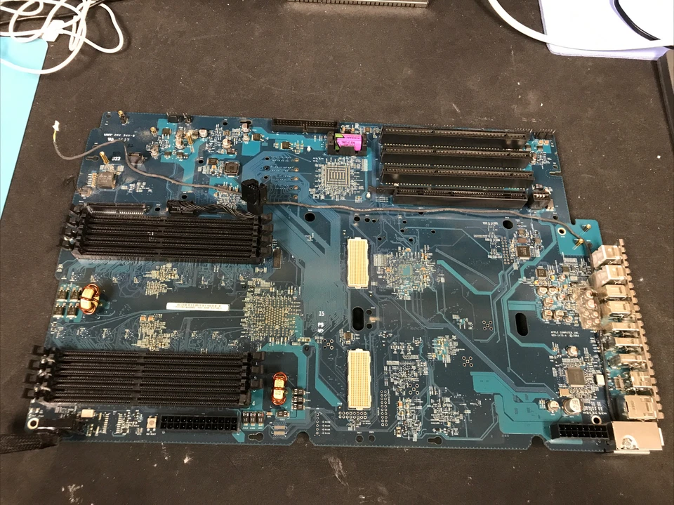 APPLE 630-4840 LOGIC BOARD POWERMAC G5 A1047 820-1475-A DUAL CPU VINTAGE 2003 - Image 2 of 4