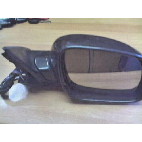 VW Passat 3B  AUSSENSPIEGEL ELEKTR.VERSTELLBAR Rechts 3B0857934 grünmet.