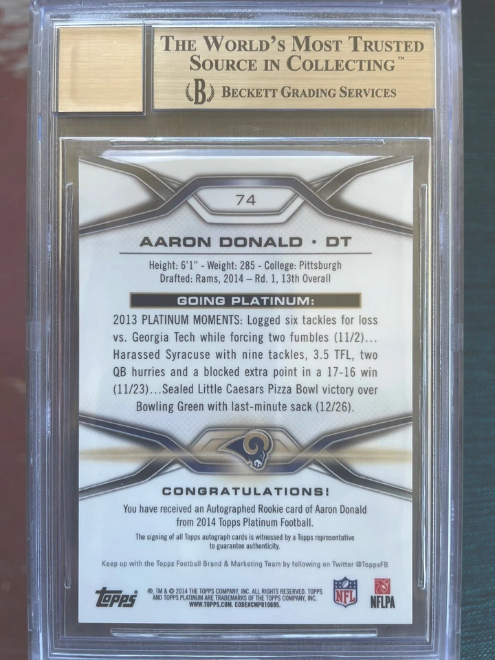 Aaron Donald 1/1 Auto Rookie Topps 74 Foto 2 de 2