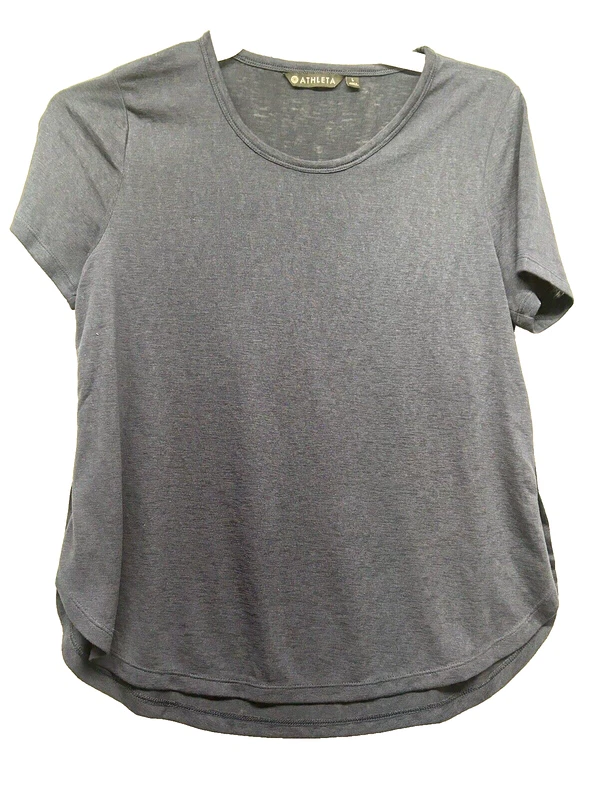athleta short sleeve polyester blend shirt