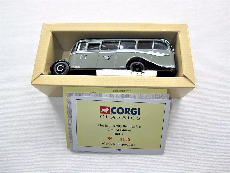 CORGI CLASSICS - BEDFORD OB COACH - "SEAGULL COACHES (S & J WOOD) - 97115 - Image 3 of 4