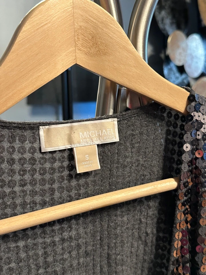 Sexy Vestido de Fiesta Formal Envolvente con Lentejuelas Plateado MICHAEL KORS S/M Foto 3 de 4