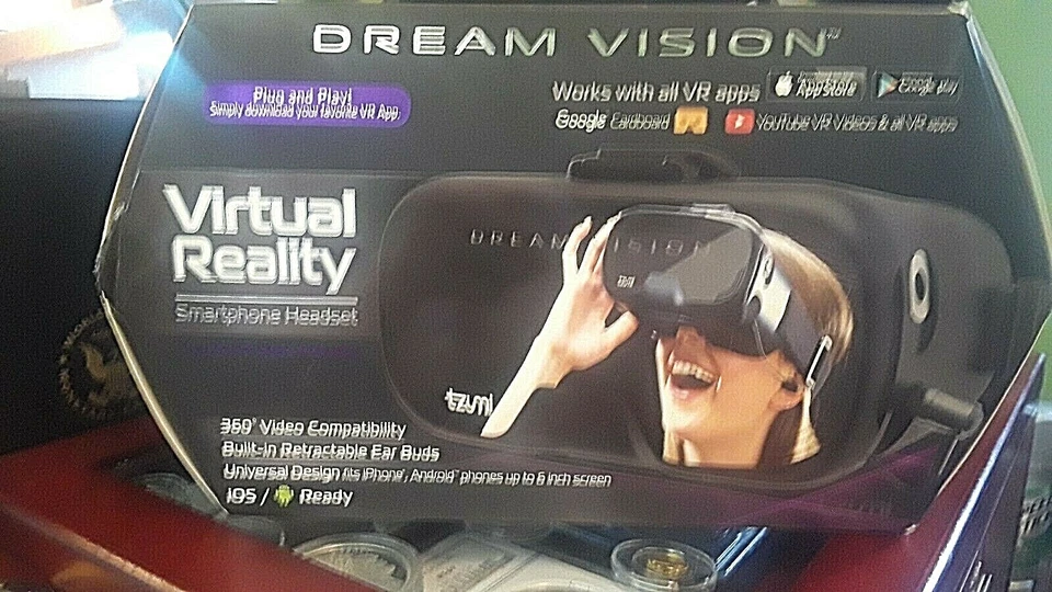 TZUMI Dream Vision Virtual Reality Universal Design Smartphone Headset & Earbuds - Image 3 of 4