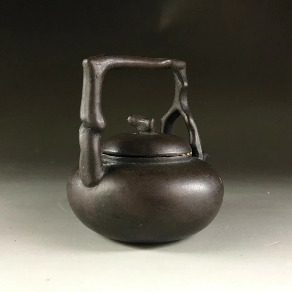 Rara tetera china de porcelana de arcilla púrpura de la dinastía Qing Foto 4 de 4