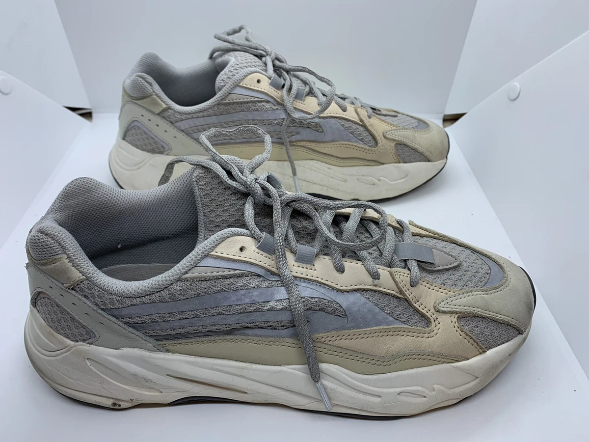 Yeezy Boost 700 V2 'Cream