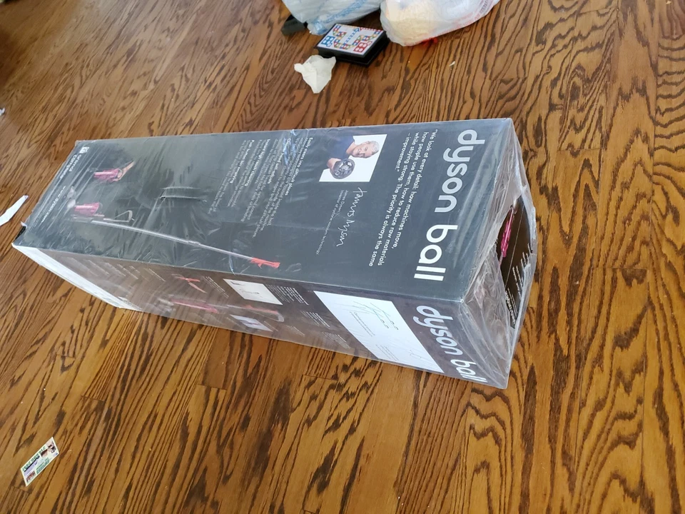 NEW Dyson Ball DC41 Animals Complete Upright Cleaner - Purple - Image 3 of 3