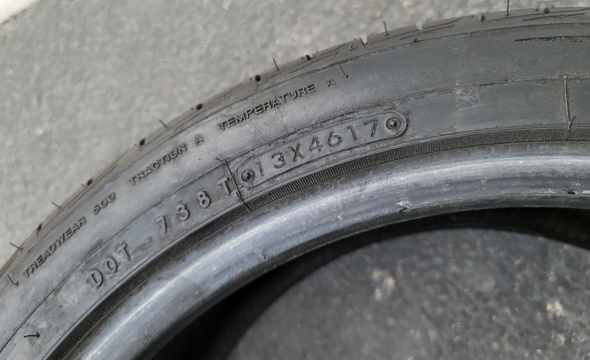 toyogonページ Toyo Extensa HP II 245/40R19 98W XL AS Performance A/S Tire