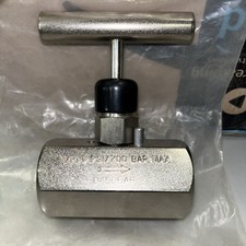 Enerpac V-82 Needle Valve, .578 Inside The Threads,  oil port, Needle valve