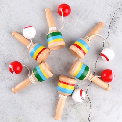 hölzerne gemalte kendama Fähigkeitsballschalenkinder kendama pädagogisches
