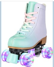 ROLLER SKATES WOMENS HIGH TOP GREEN/PURPLE LIGHT UP WHEELS SIZE 7 WOMENS