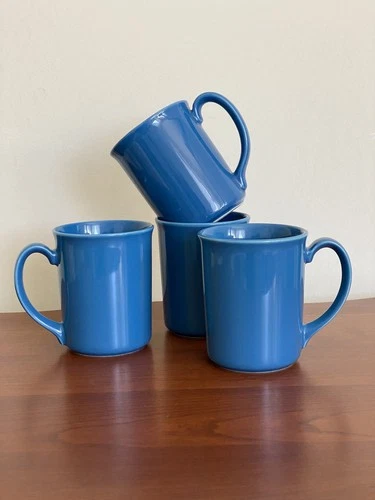 Set Of 4 Corning, Made In USA, Medium Blue Mugs Coffee Cups Vintage Discontinued