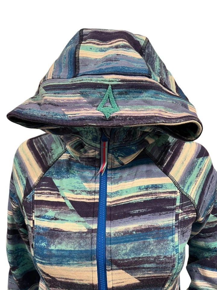 IVIVVA BY LULULEMON GIRLS FULL ZIP UP HOODIE JACKET BLUE PRINT Size 12 - Image 3 of 4