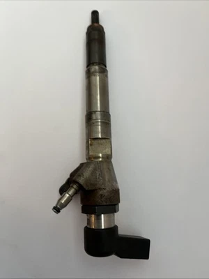 RENAULT NISSAN 1.5 DCI - DIESEL FUEL INJECTOR 166006212R / H8201100113 - Image 1 of 4