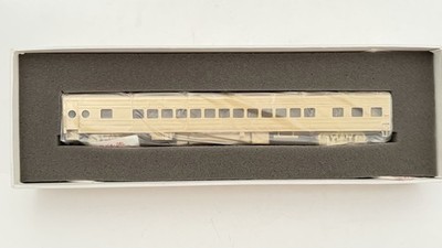 Palace Car Company HO Milwaukee Road #454/78 Coach Modified Version