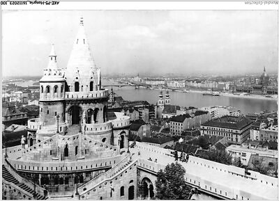 AKEP5-0400-HUNGARY - BUDAPEST - view with the fishermen bastion