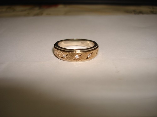 Vtg Keepsake 14K White Yellow Gold Diamond 5.3mm Wedding Bridal Band Ring 5.25