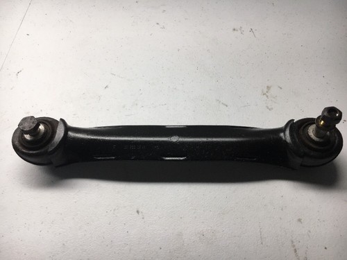 94-05 Mercedes-Benz W202 C280 C240 R or L Rear Lower Forward Thr Control Arm OEM - 第 1/12 張圖片