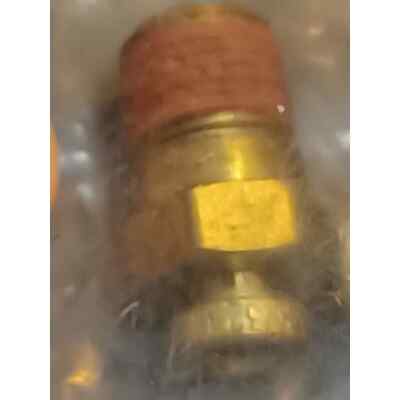 32 x 1 Coronet Brass Male Connectors -8Male Connectors