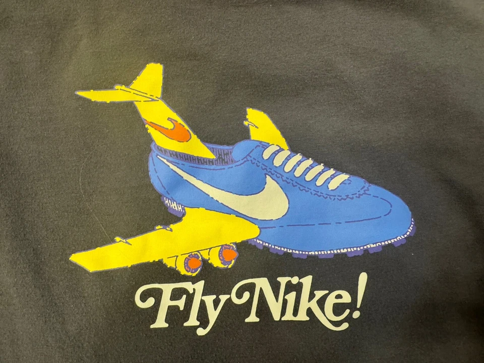 NIKE Boys "Fly Nike" Plane Themed TShirt Black Size 4-5 Youth - Fun theme! - Image 2 of 4
