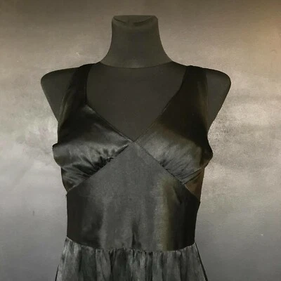 SCHWARZES MASSGESCHNEIDERTES FESTLICHES KLEID. GRÖSSE L - Bild 1 von 4