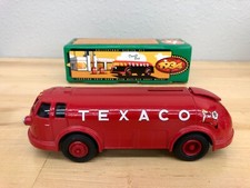 ERTL 1934 Texaco Diamond T Tanker Doodle Bug Die Cast Metal Lockable Coin Bank