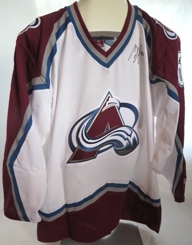Vintage CCM Colorado Avalanche NHL Jersey Size M Rick Berry 6 Autographed Signed
