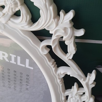IKEA UNG DRILL Ornate Baroque Oval Accent White 15.75x19.75 in